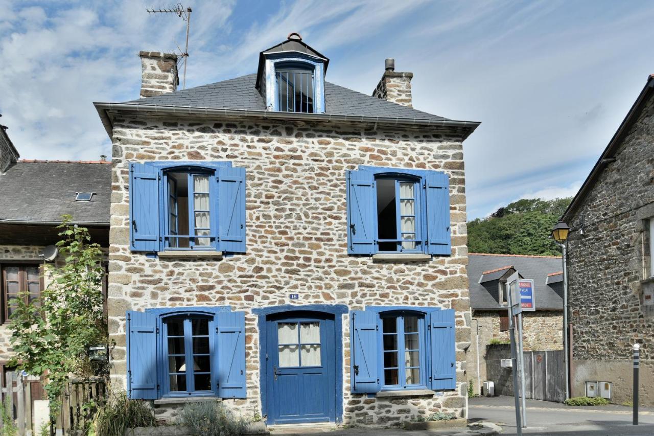 Mezange Bleue - Pres Du Canal D'Ille Et Rance Lanvallay Extérieur photo